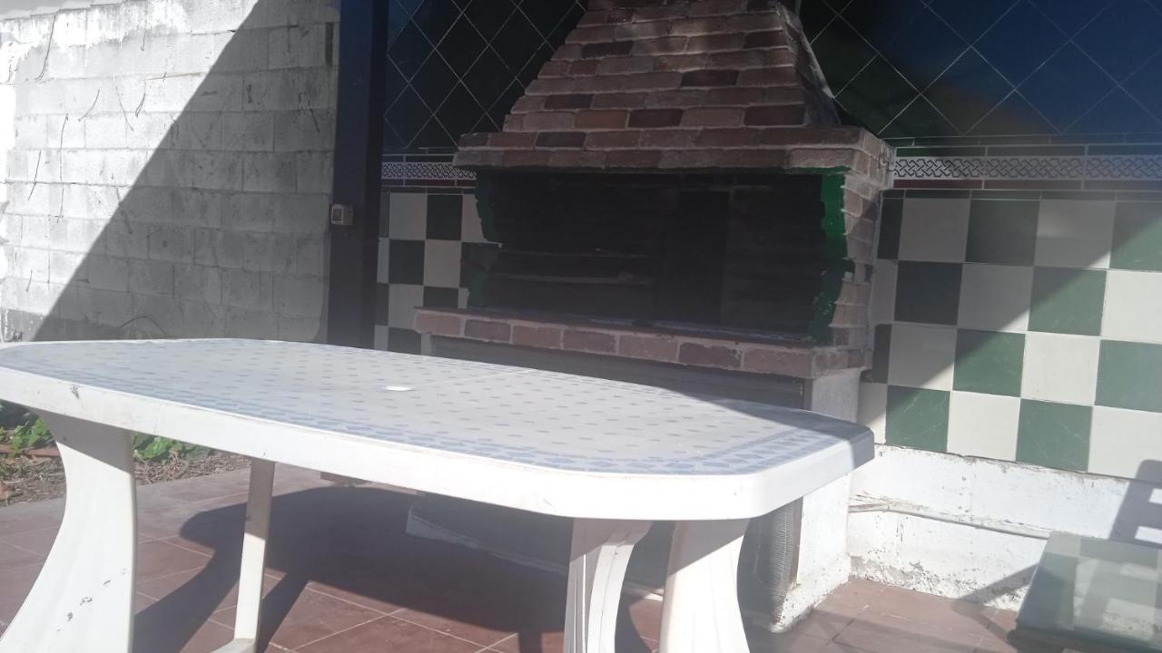 شيكلانا دي لا فرونتيرا Agradable Chalet Con Piscina Para Escapadas. المظهر الخارجي الصورة