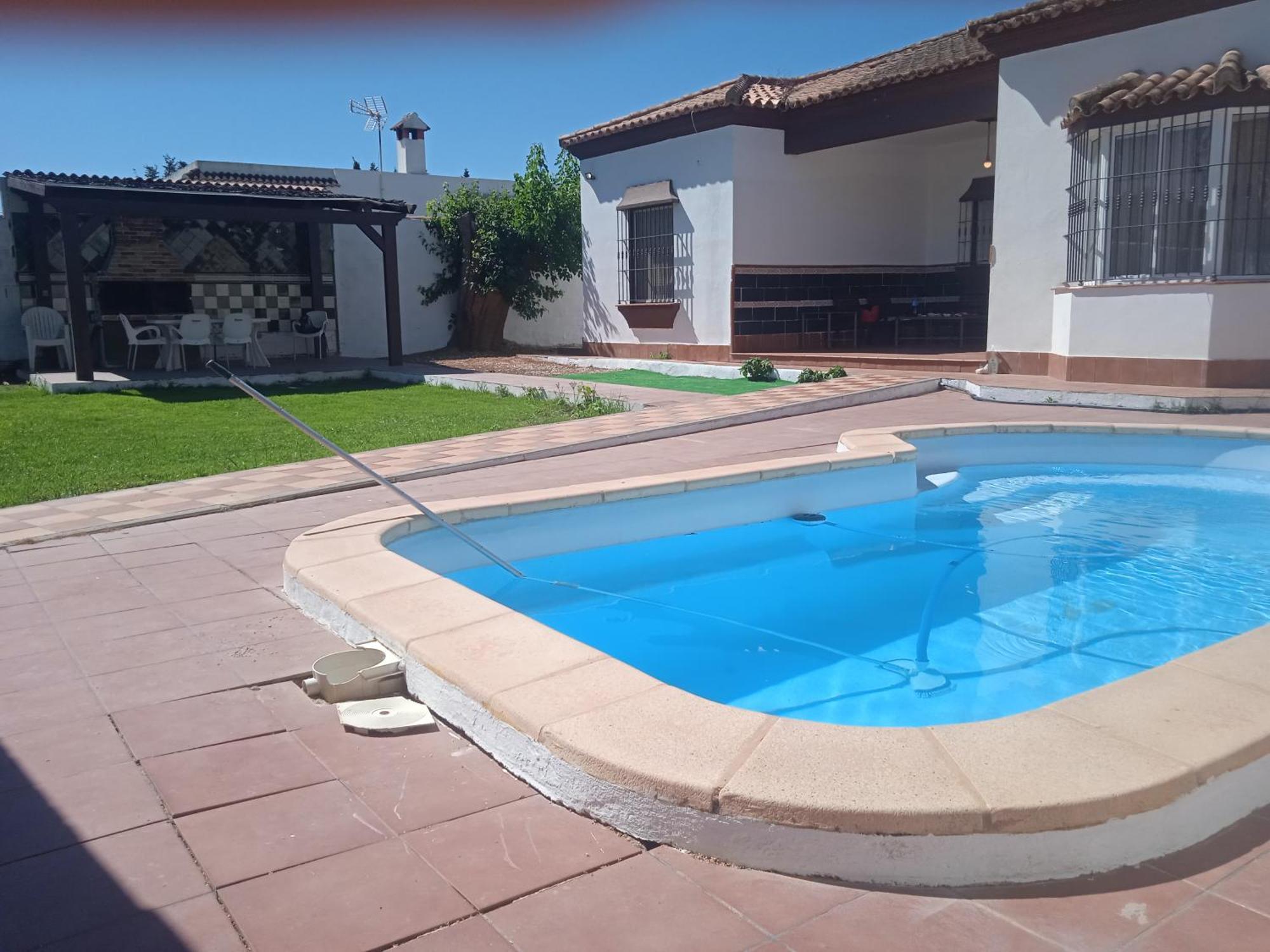 شيكلانا دي لا فرونتيرا Agradable Chalet Con Piscina Para Escapadas. المظهر الخارجي الصورة