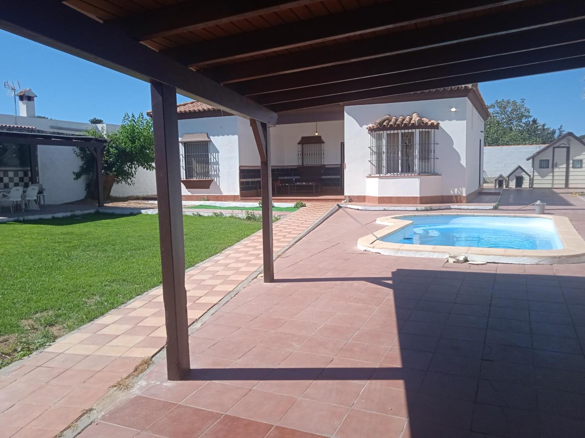شيكلانا دي لا فرونتيرا Agradable Chalet Con Piscina Para Escapadas. المظهر الخارجي الصورة